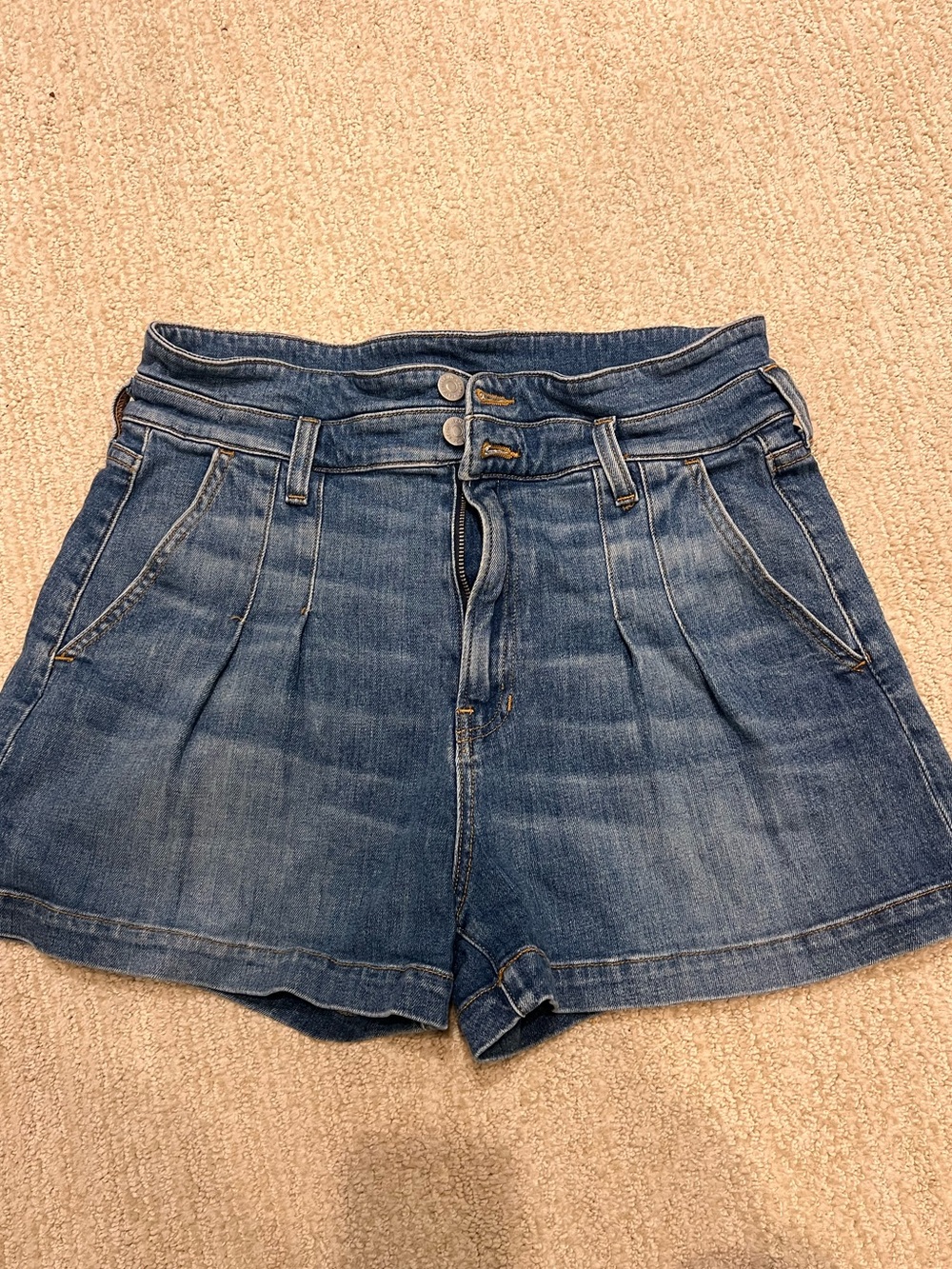 Veronica Beard Jalen High-Waist Blue Denim Shorts - Picture 4 of 8